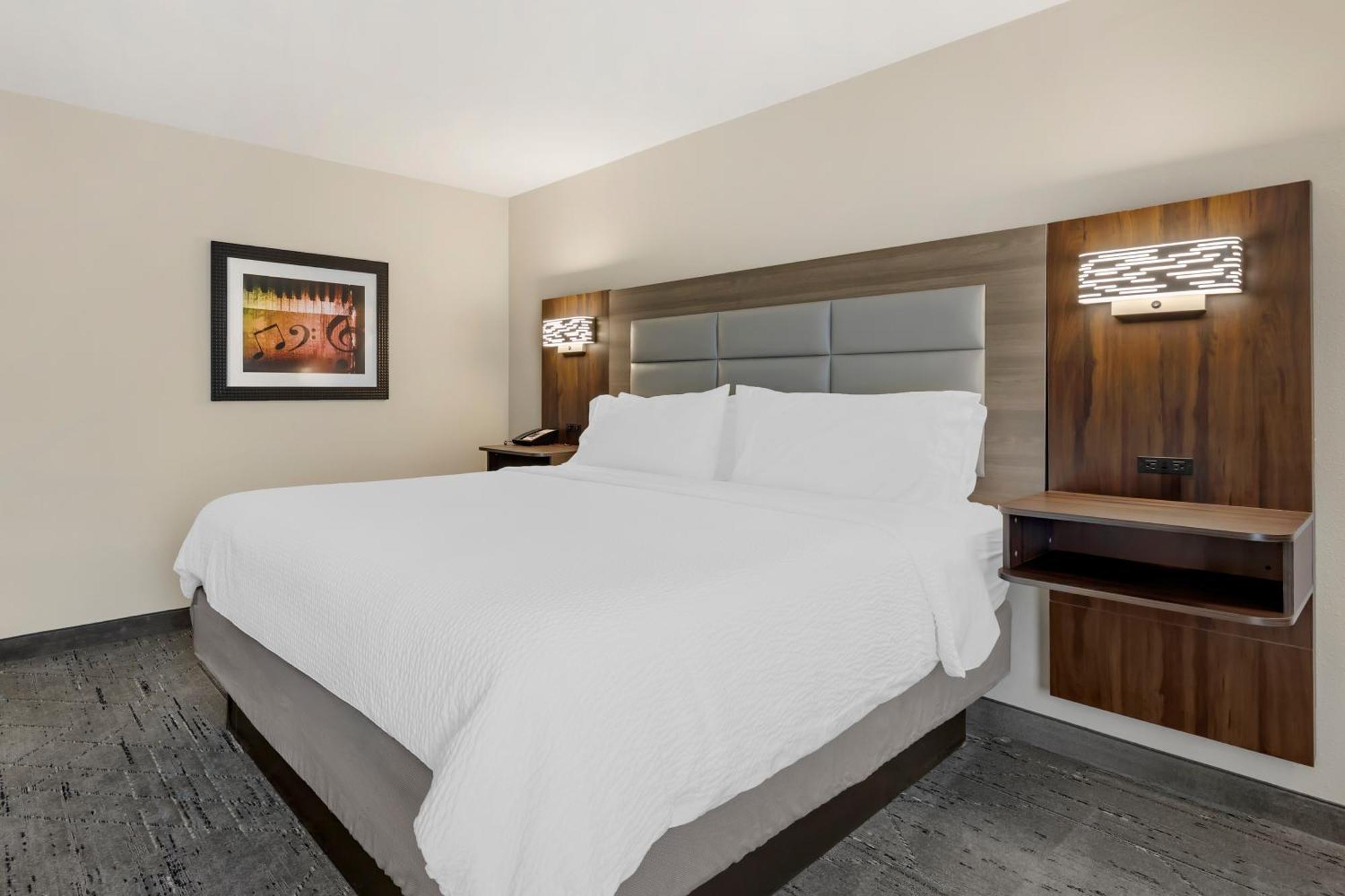 Holiday Inn Express & Suites Nashville Southeast - Antioch By Ihg Bagian luar foto