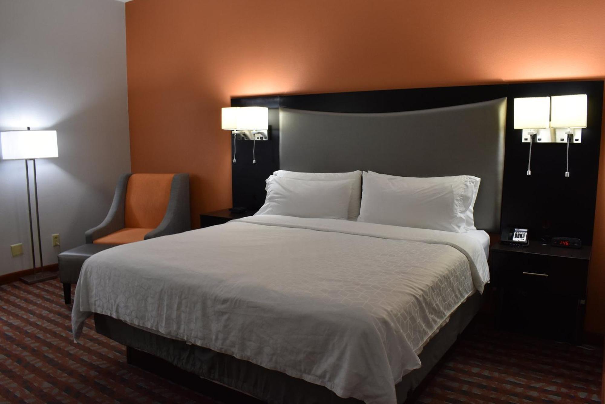 Holiday Inn Express & Suites Nashville Southeast - Antioch By Ihg Bagian luar foto
